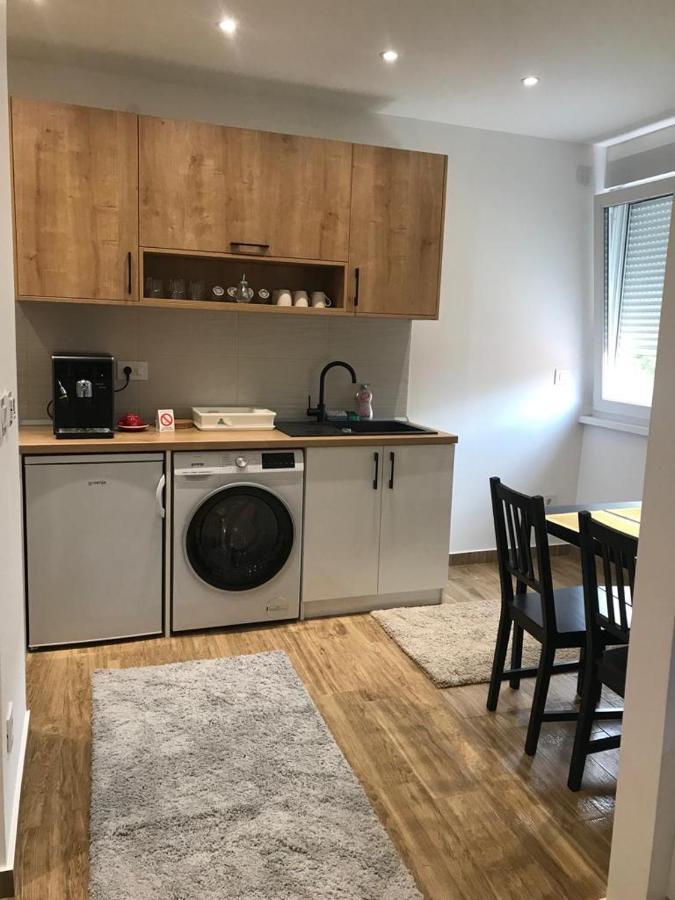 Ferienwohnung Apartman Centar Lux Smederevska Palanka Exterior foto